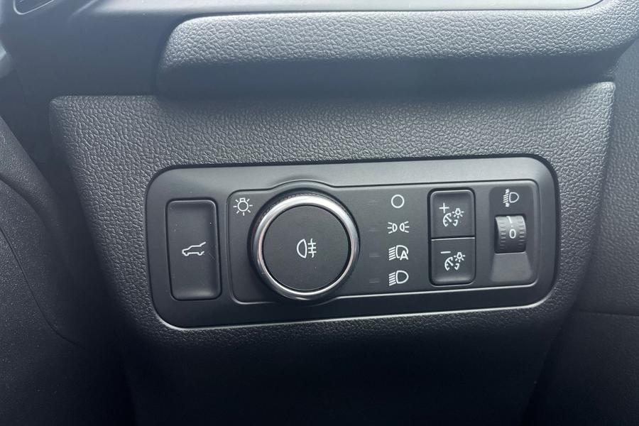 Ford KUGA Photo autoimg-0187166d828f8ed98b13b457e2a61e41009d7213.jpg