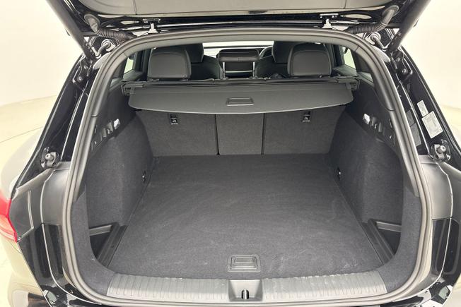AUDI Q6 E-Tron Photo 12