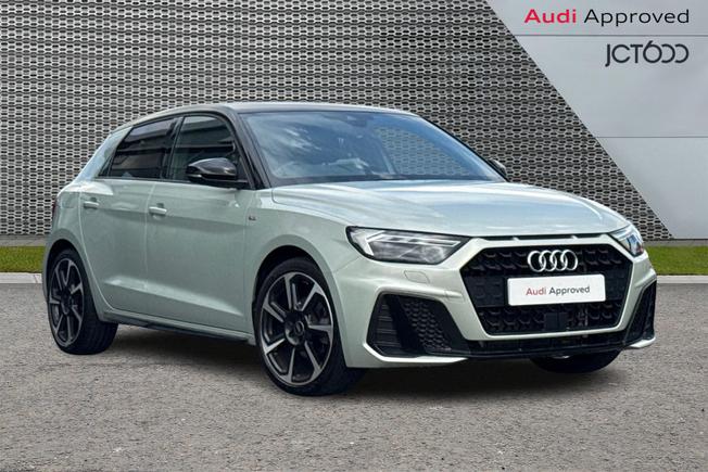 AUDI A1 Photo 1