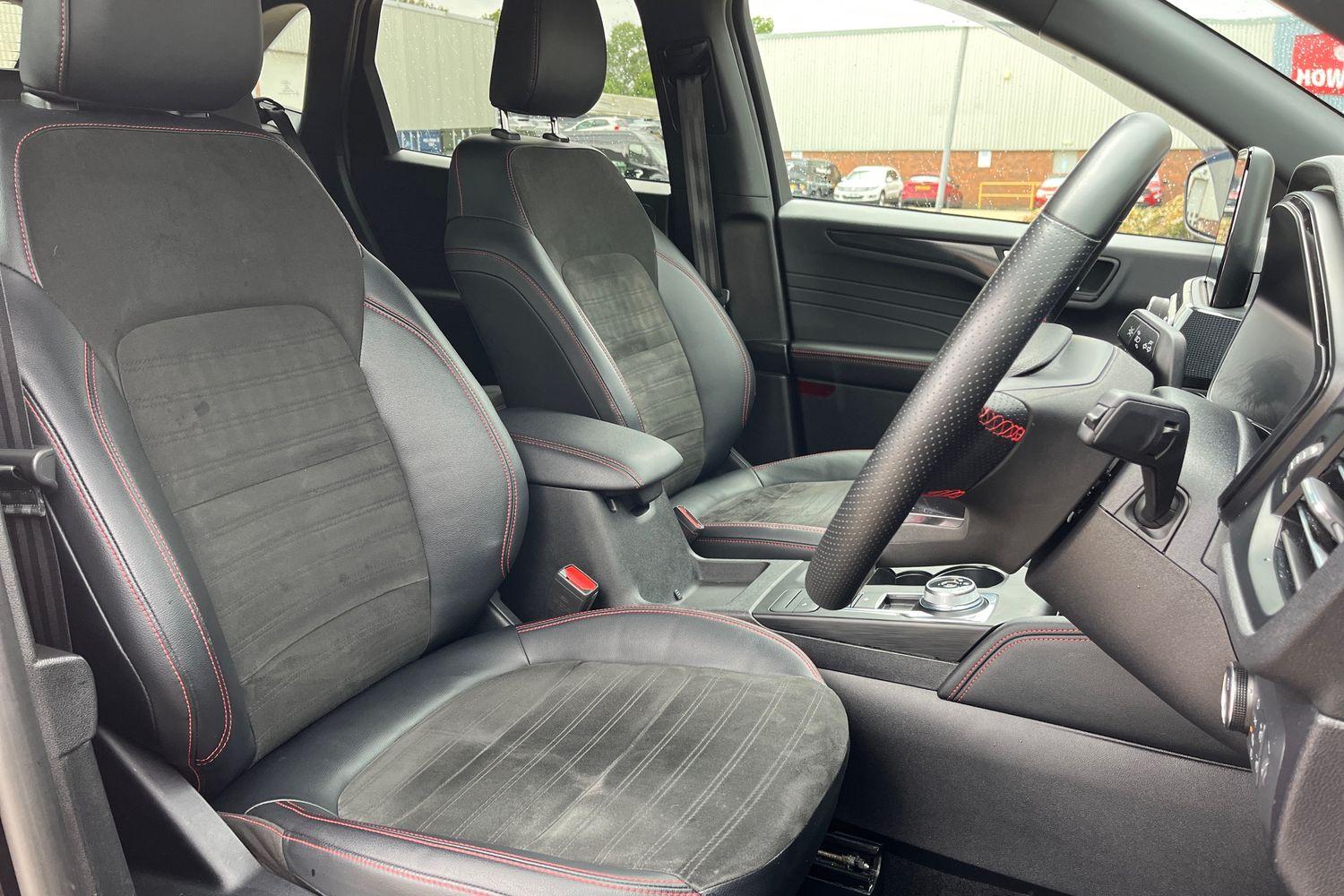 Ford Kuga Photo 16