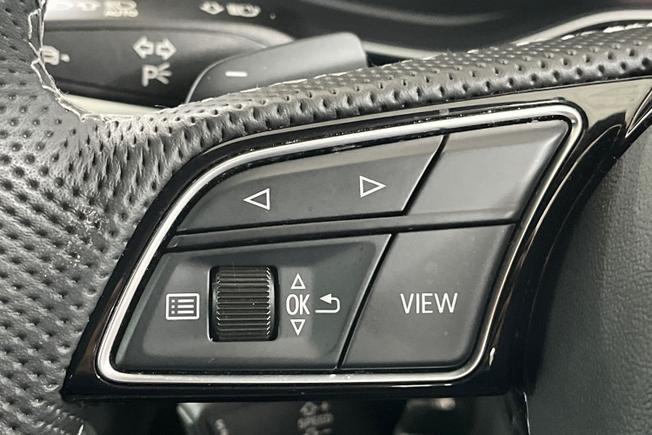 Audi A4 Avant Photo 16