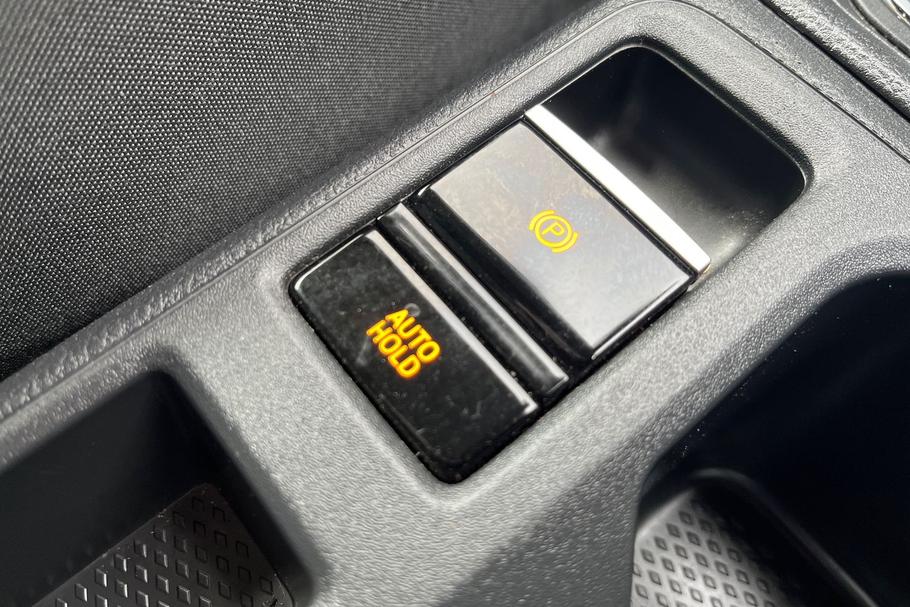 Used Ford TRANSIT CONNECT WR25OAC 17