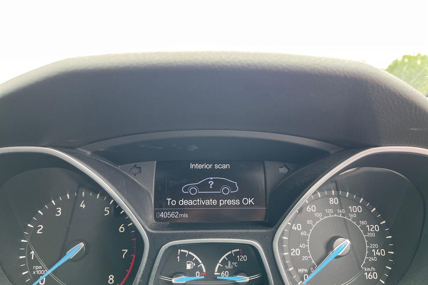 Ford FOCUS Photo 12