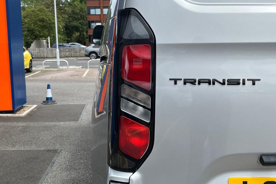 Used Ford TRANSIT CUSTOM LC73AGK 16