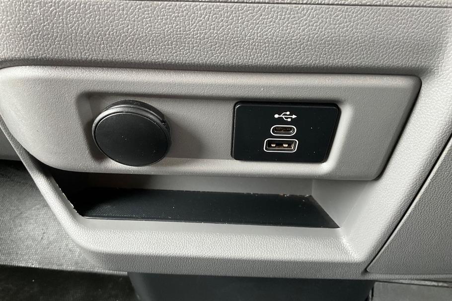 Used Ford TRANSIT CUSTOM WN24NXK 34