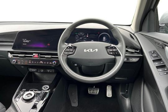 Kia Niro Photo autoimg-01aaaec7e7baf4471cdcd1a3886ca93fe80044b0.jpg