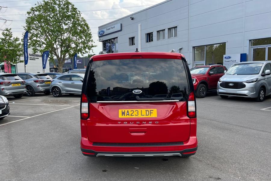 Ford GRAND TOURNEO CONNECT Photo autoimg-01ae043277d392495f258cb83637f3eec34a23aa.jpg