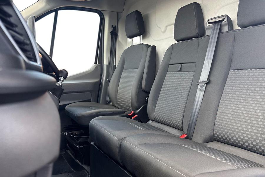 Ford TRANSIT Photo autoimg-01b1148c045d340f7af4f6fd1d63d79aab0603ff.jpg