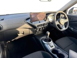 Nissan Juke Photo 2