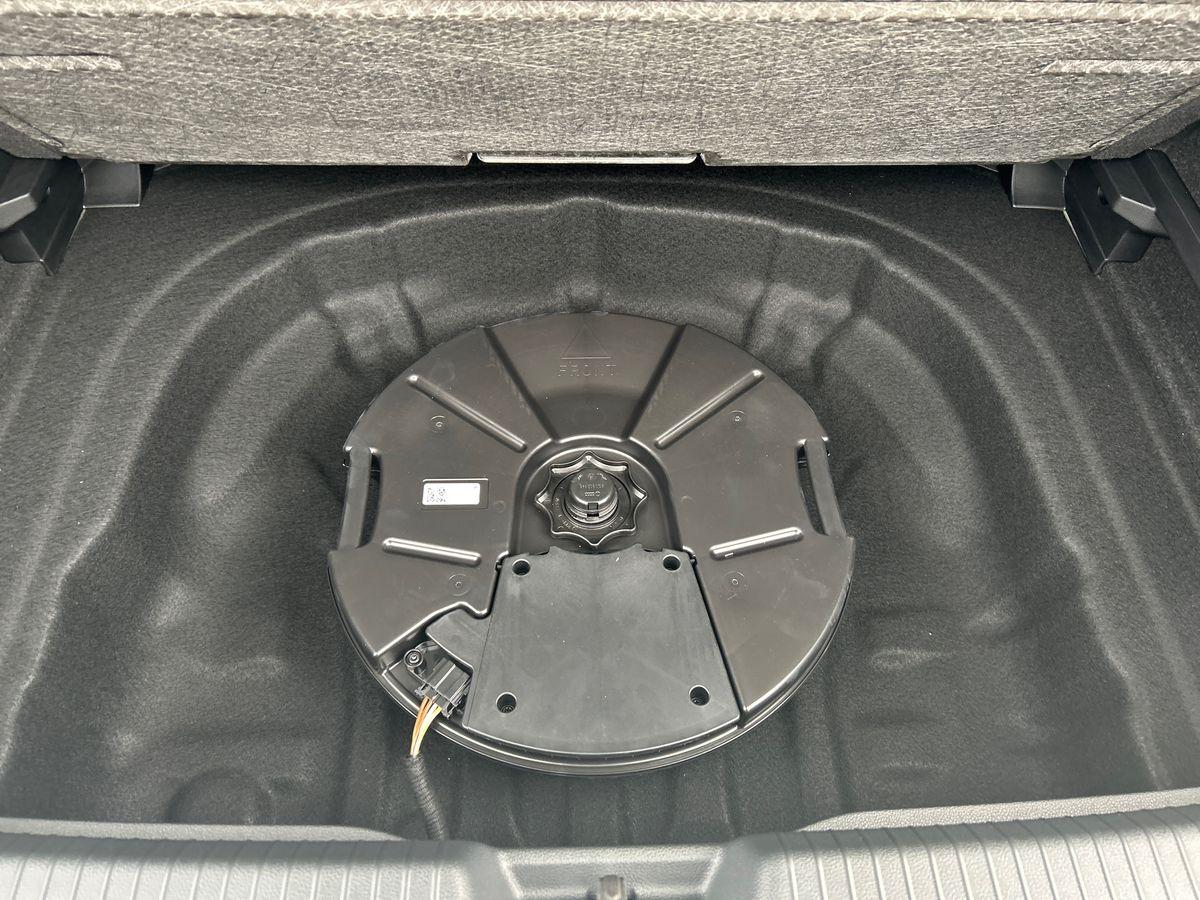 Volkswagen Golf Photo autoimg-01b3d9f8f26dce497d43005dbffe7c08cbc66c69.jpg