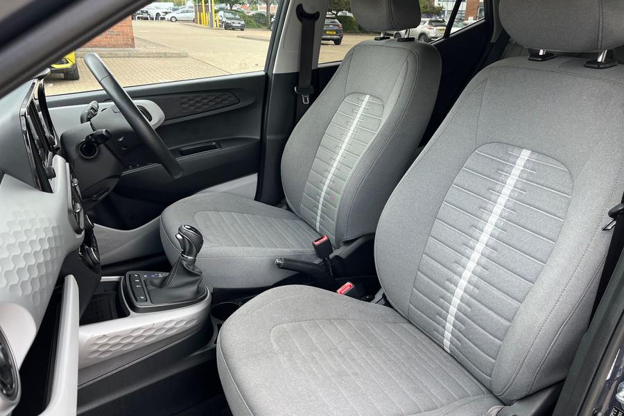 Hyundai i10 Photo autoimg-01bb049f25238f140e1e9f661604764e2f7dbd97.jpg