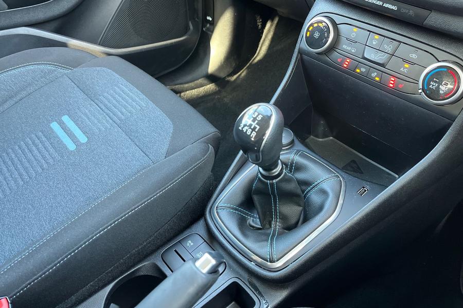Ford Fiesta Photo autoimg-01bda8ed26f34be3644722aa72675e7d859b1a32.jpg