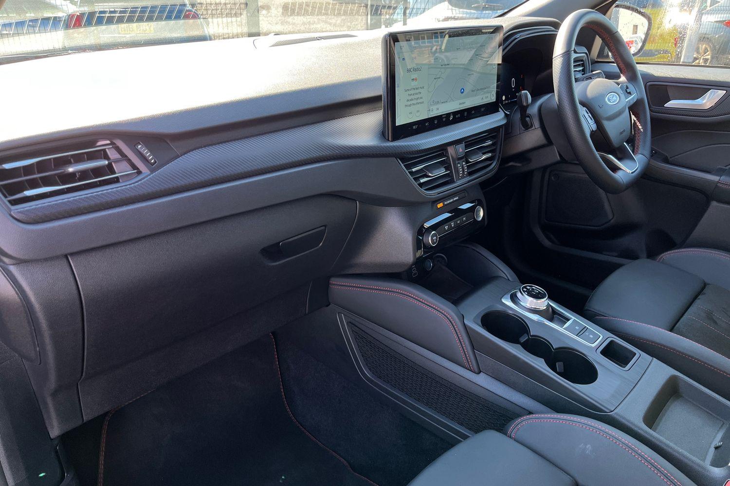 Ford KUGA Photo 17