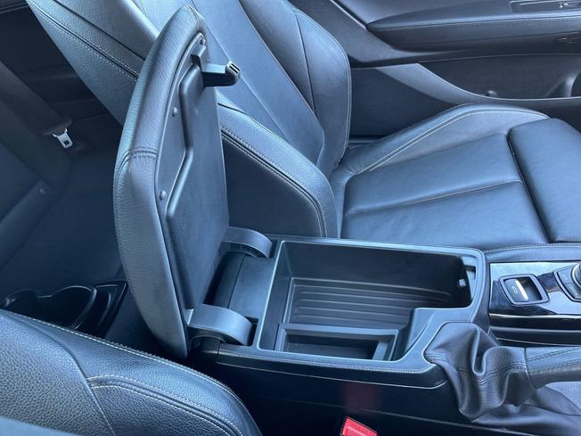 BMW 2 Series Photo 38