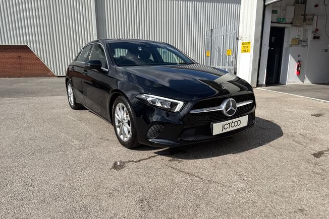 MERCEDES-BENZ A Class Photo 28