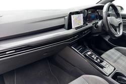 VOLKSWAGEN Golf Photo 2