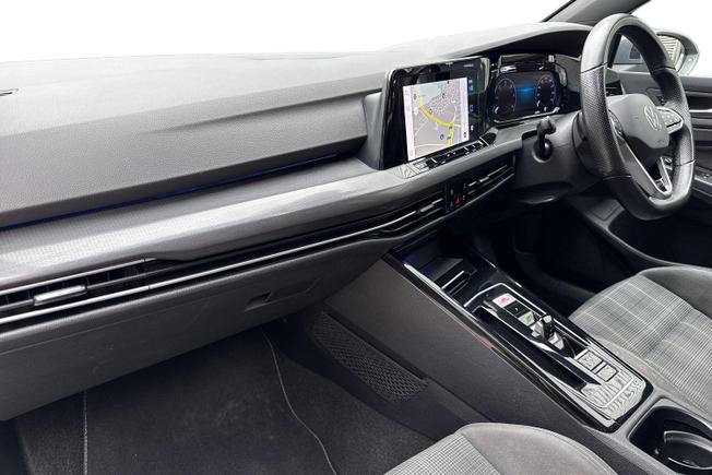 VOLKSWAGEN Golf Photo 2