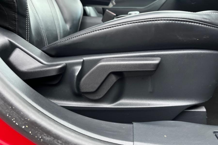 Ford MUSTANG MACH-E Photo autoimg-01c87bd642d30af00ca59f3e7b35811513576672.jpg