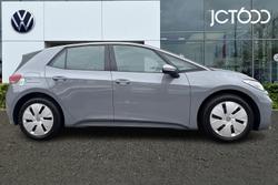 VOLKSWAGEN ID.3 Photo 4
