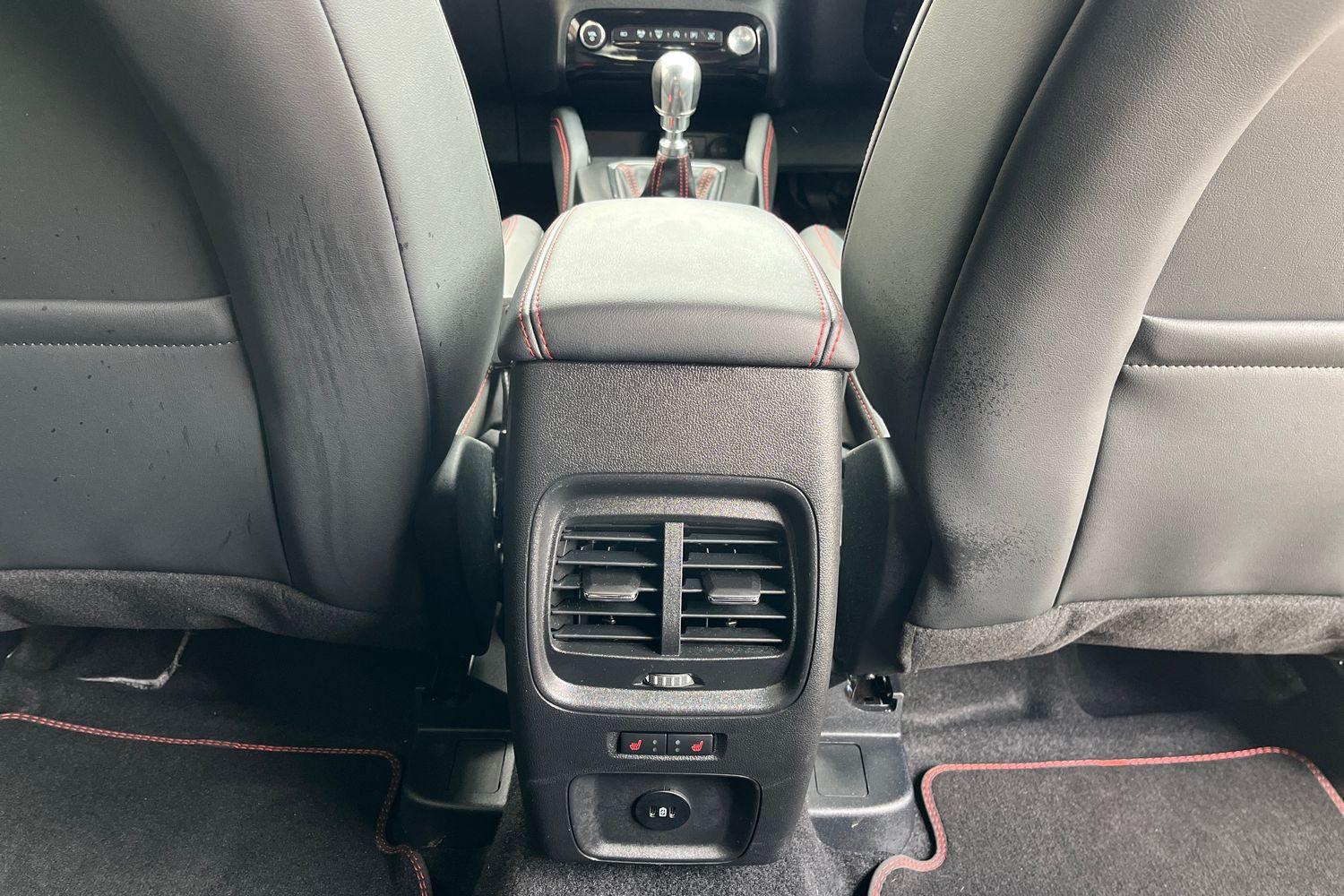 Ford Kuga Photo 28