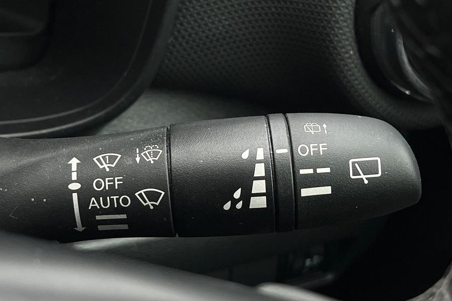 Nissan Juke Photo autoimg-01ccafea794c06affffcbea57a3f7c3af3897eb0.jpg