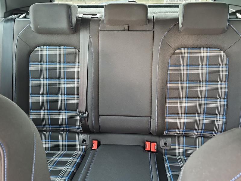 Used Volkswagen Golf NV20MSU 29