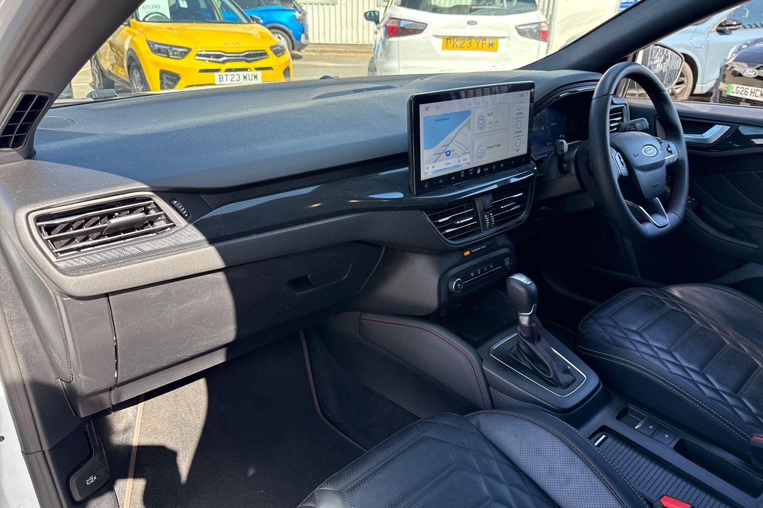 Ford Focus Photo 17