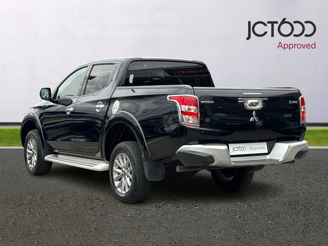 MITSUBISHI L200 Photo 3