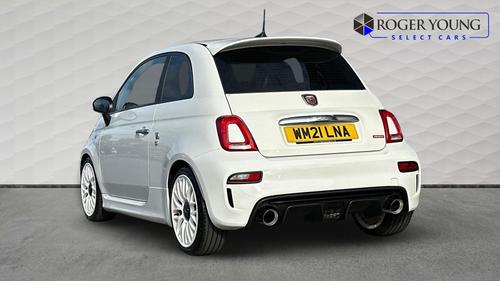 Abarth 595 Photo autoimg-01d12086c4566f59565d7bff2e2922fb9c860f3b.jpg