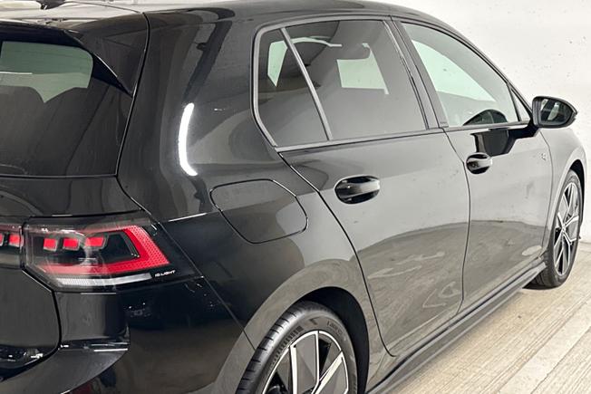 Volkswagen Golf Photo 28