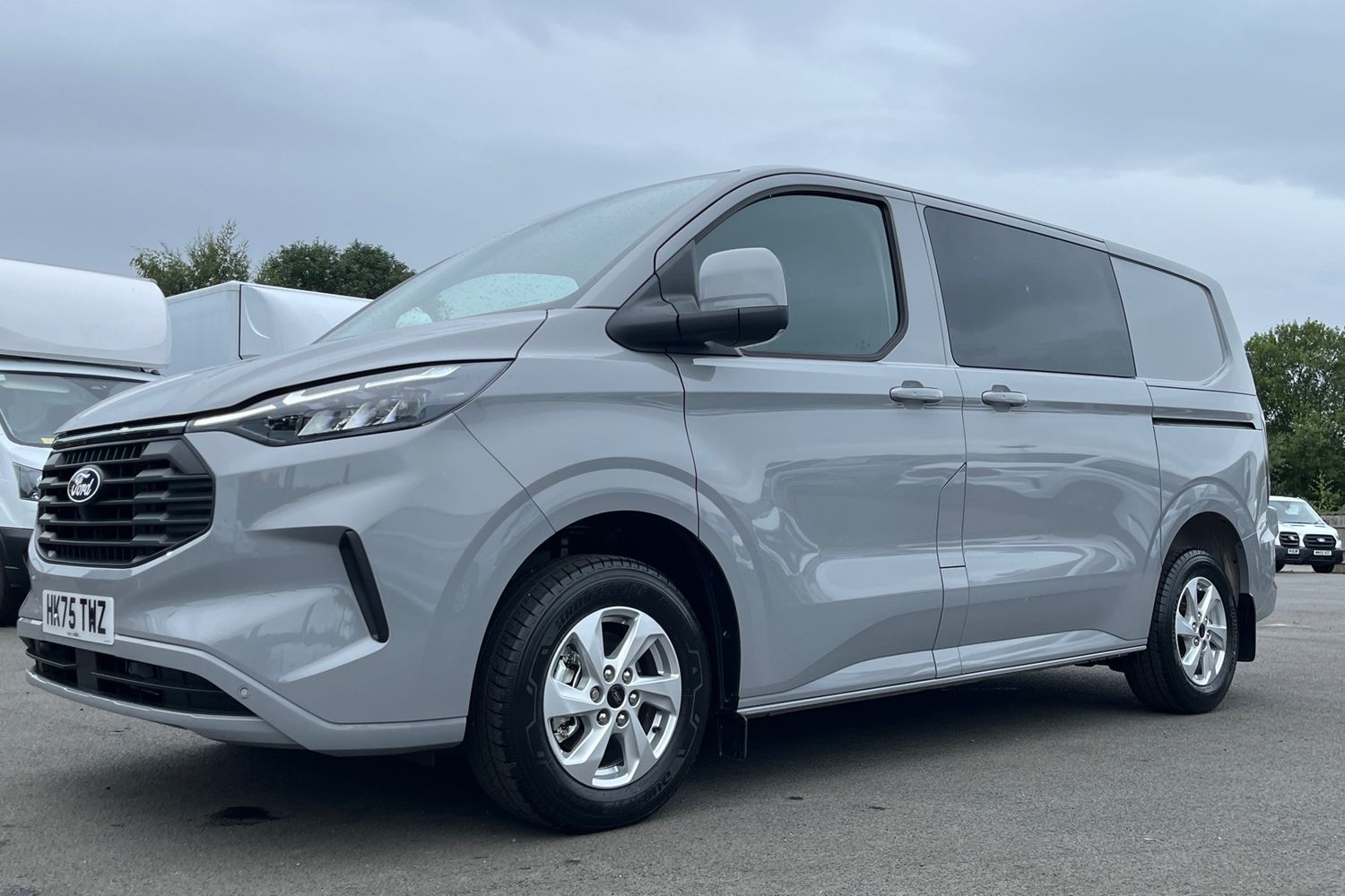 Ford TRANSIT CUSTOM Photo 36