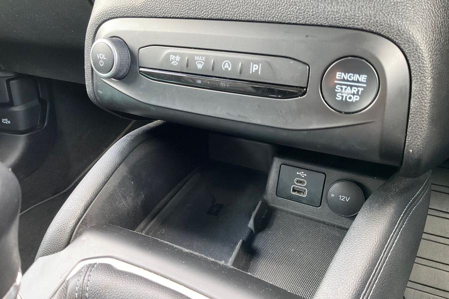 Ford FOCUS Photo autoimg-01da4d3f5a037e62c4c4e3e5a75bff177d831f9f.jpg
