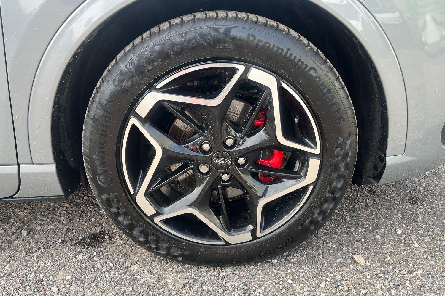 Ford KUGA Photo 27