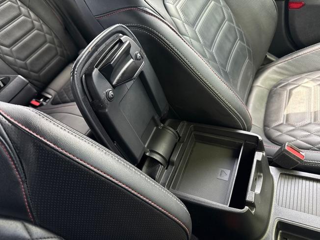 FORD Focus Photo 40