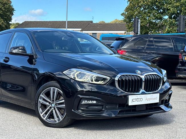 BMW 1 Series Photo 24