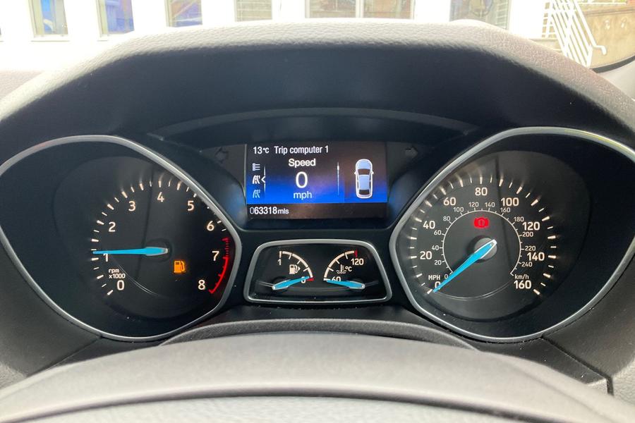 Ford FOCUS Photo autoimg-01e0110239f0a0df5258a6d9522462c3fe888fa3.jpg