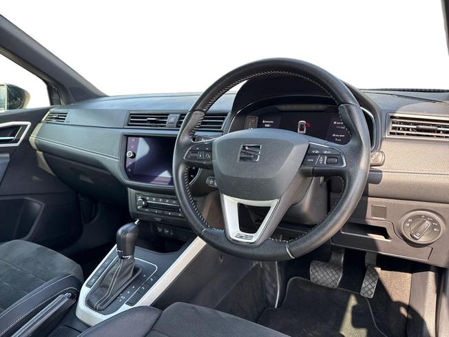 SEAT Arona Photo 6