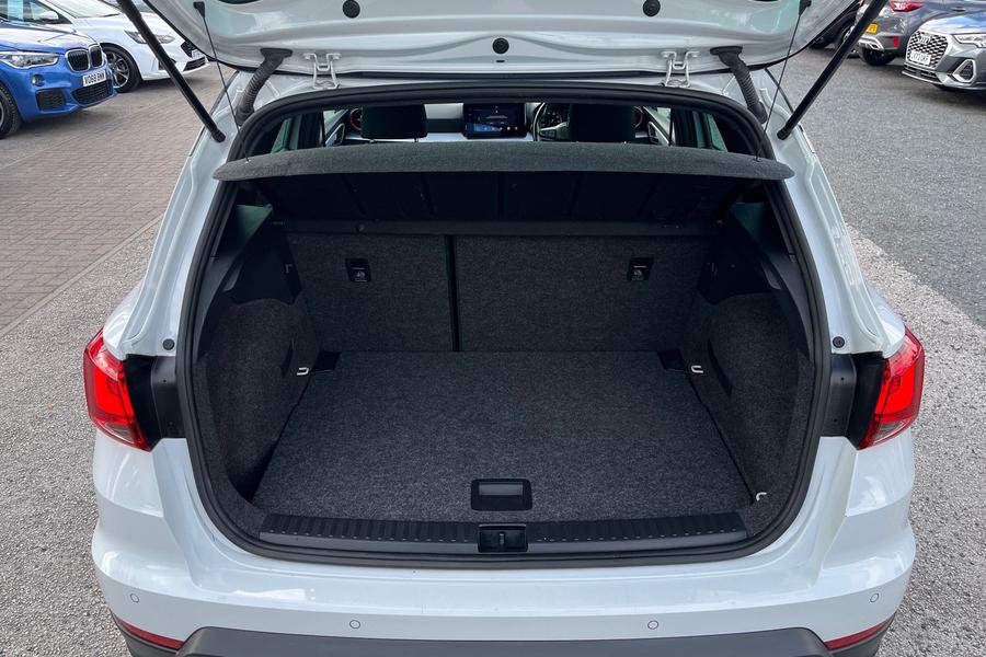 SEAT Arona Photo autoimg-01e30cc694d920a73c923d72e169634f3749124a.jpg