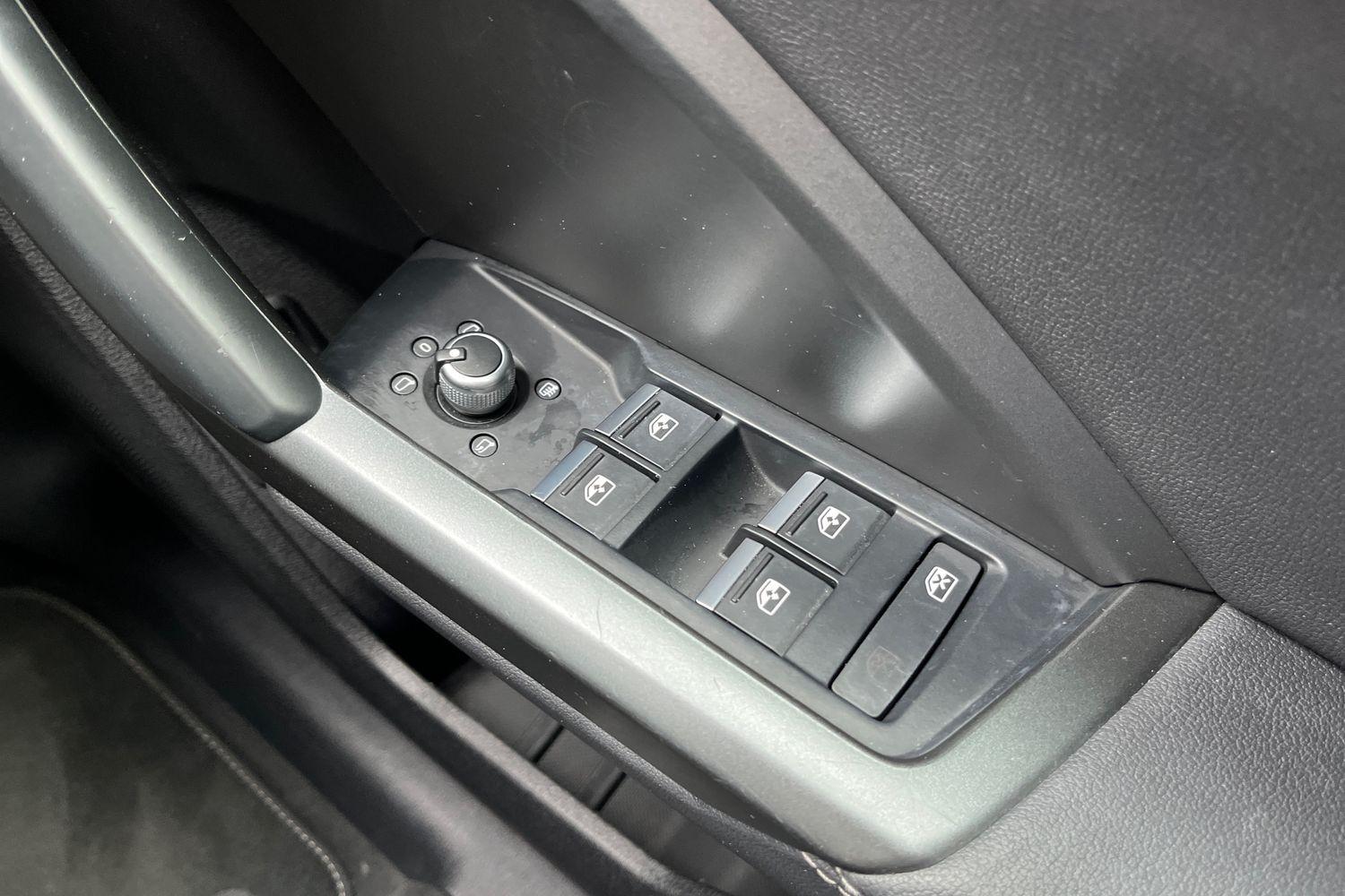 Audi Q3 Photo 15
