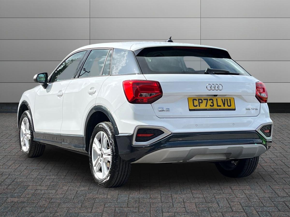 Audi Q2 Photo 1