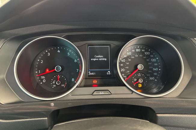 VOLKSWAGEN Tiguan Photo 15