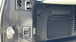 Land Rover Defender Photo 26