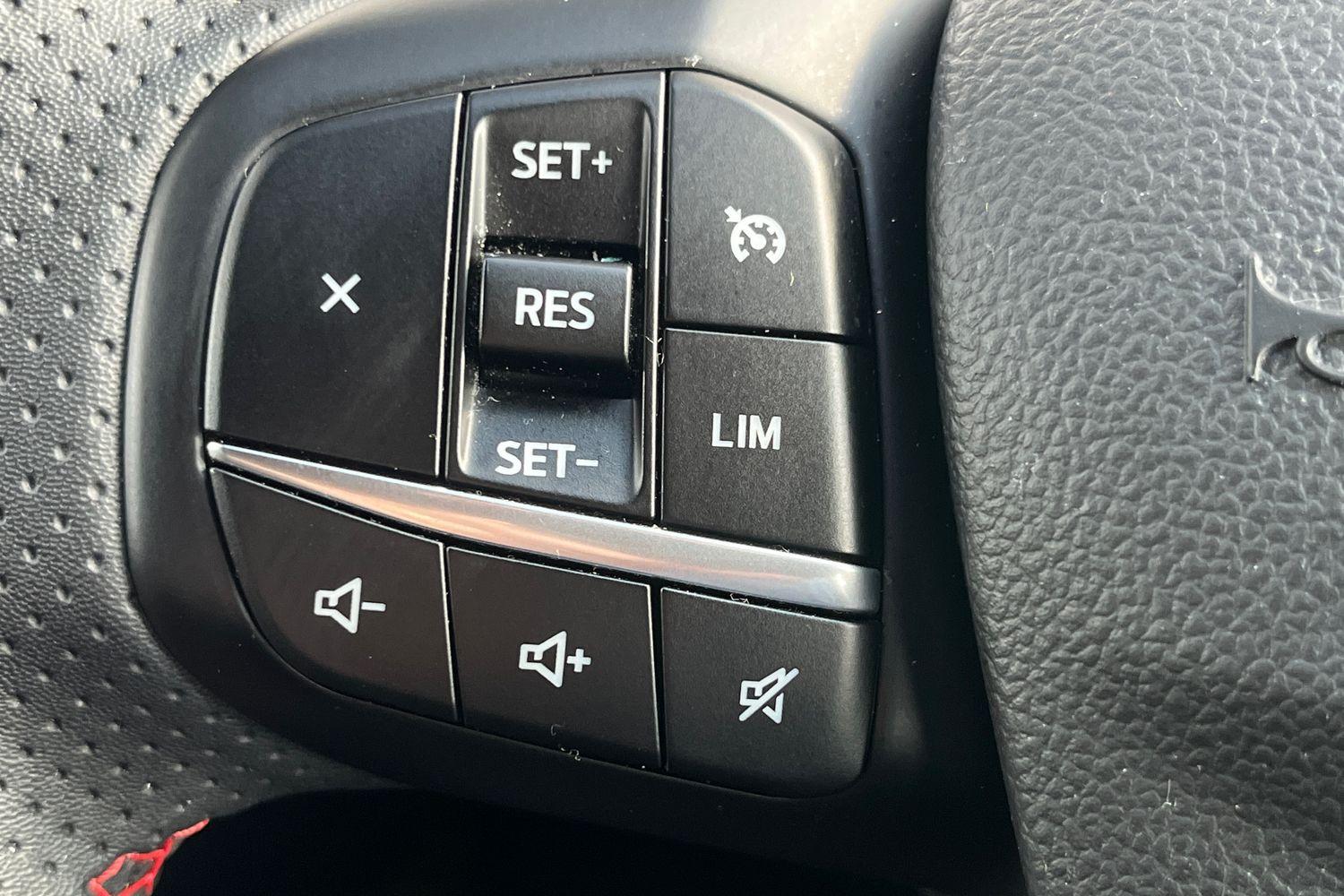 Ford Kuga Photo 24