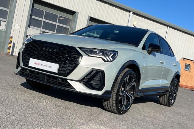 AUDI Q3 Photo 26