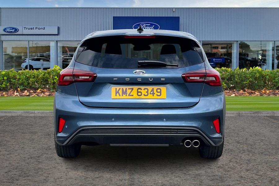 Ford FOCUS Photo autoimg-01fc986aa3904602148684e40666040983030e49.jpg