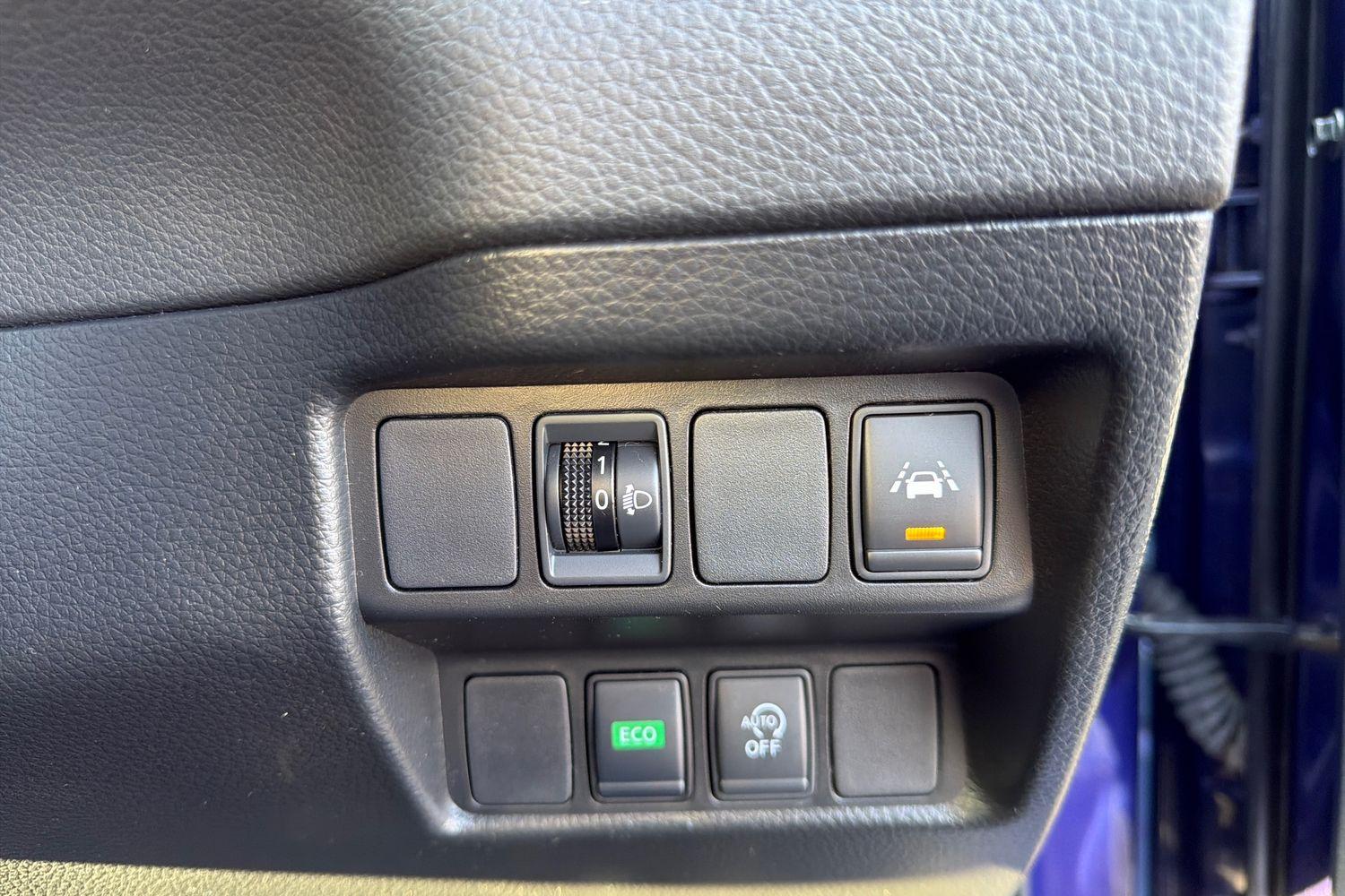 Nissan QASHQAI Photo 26