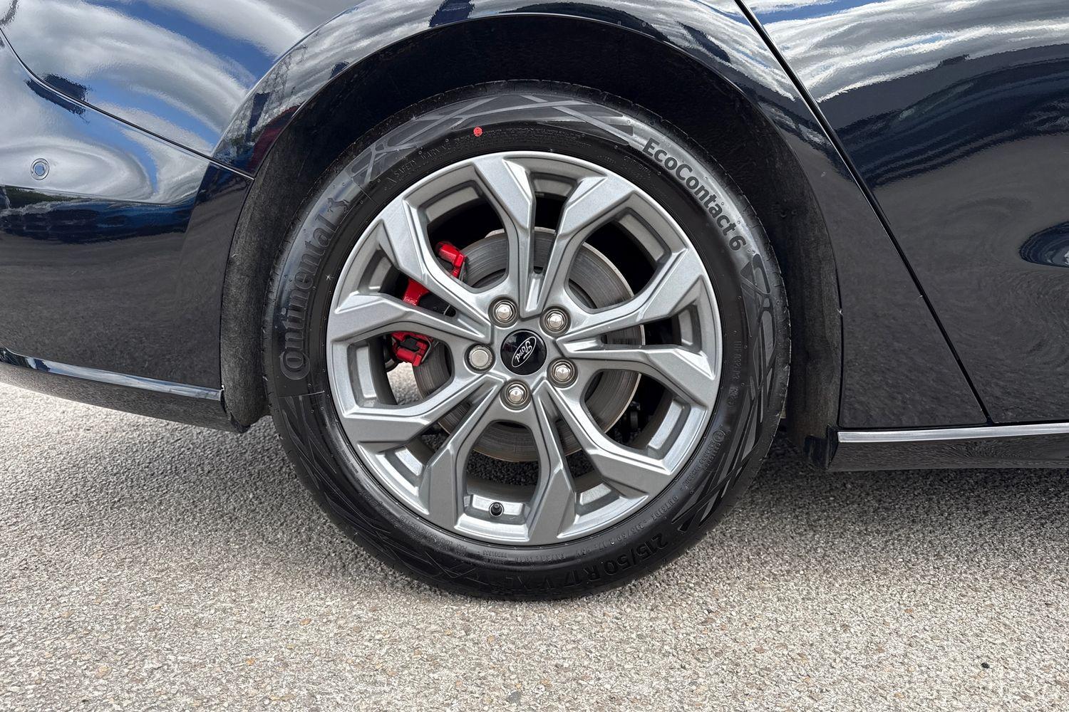 Ford FOCUS Photo 7