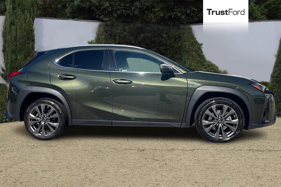 Lexus UX Photo autoimg-0200bf93f287a6f56618fff4beb355291ba8cc8c.jpg
