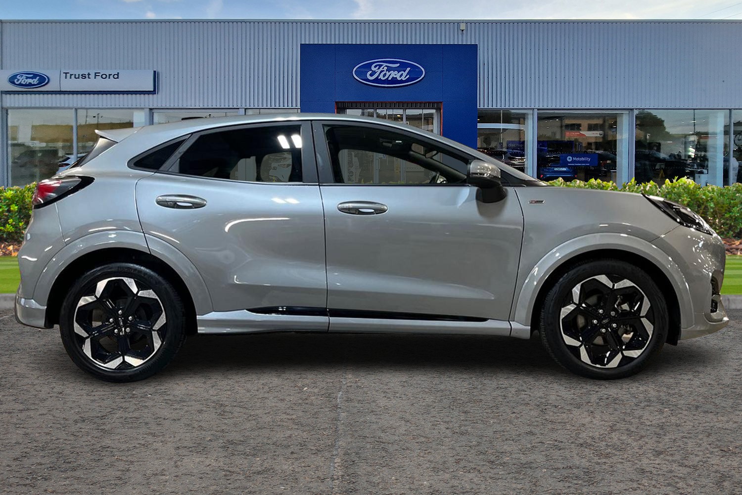 Ford PUMA Photo 2