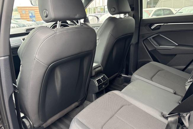 Audi Q3 Photo 27